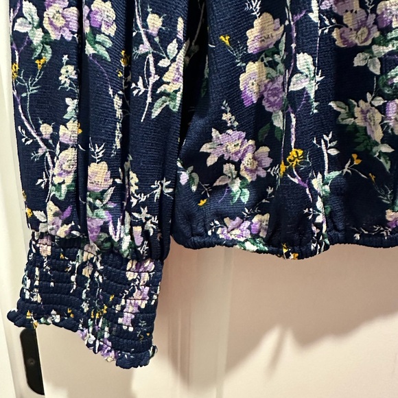 Navy Blue Floral Blouse - Picture 2 of 3